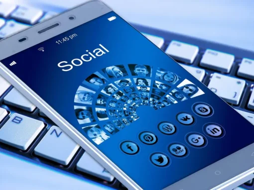 Διασύνδεση ιστοσελίδας με social media Διασύνδεση ιστοσελίδας με social media